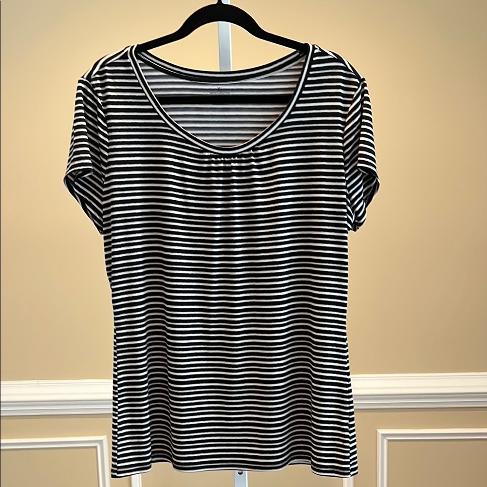Worthington Striped Short Sleeve Black Gray and White Blouse Size XL